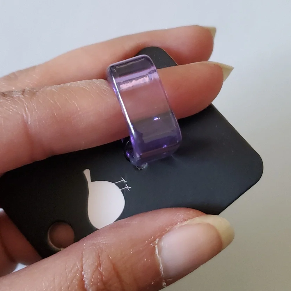 🎈3 FOR $10 RESIN RINGS - Picture 3 of 5